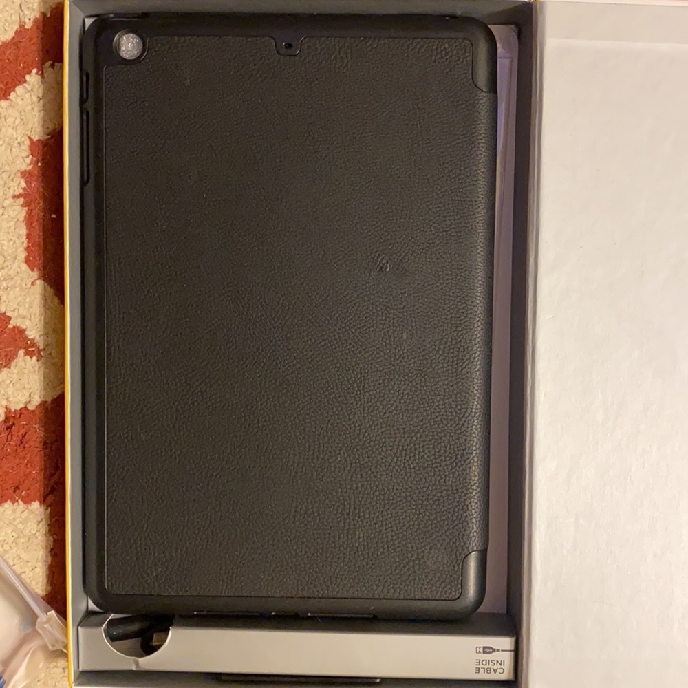 Zag Folio keyboard for an iPad mini. - Picture 4 of 6